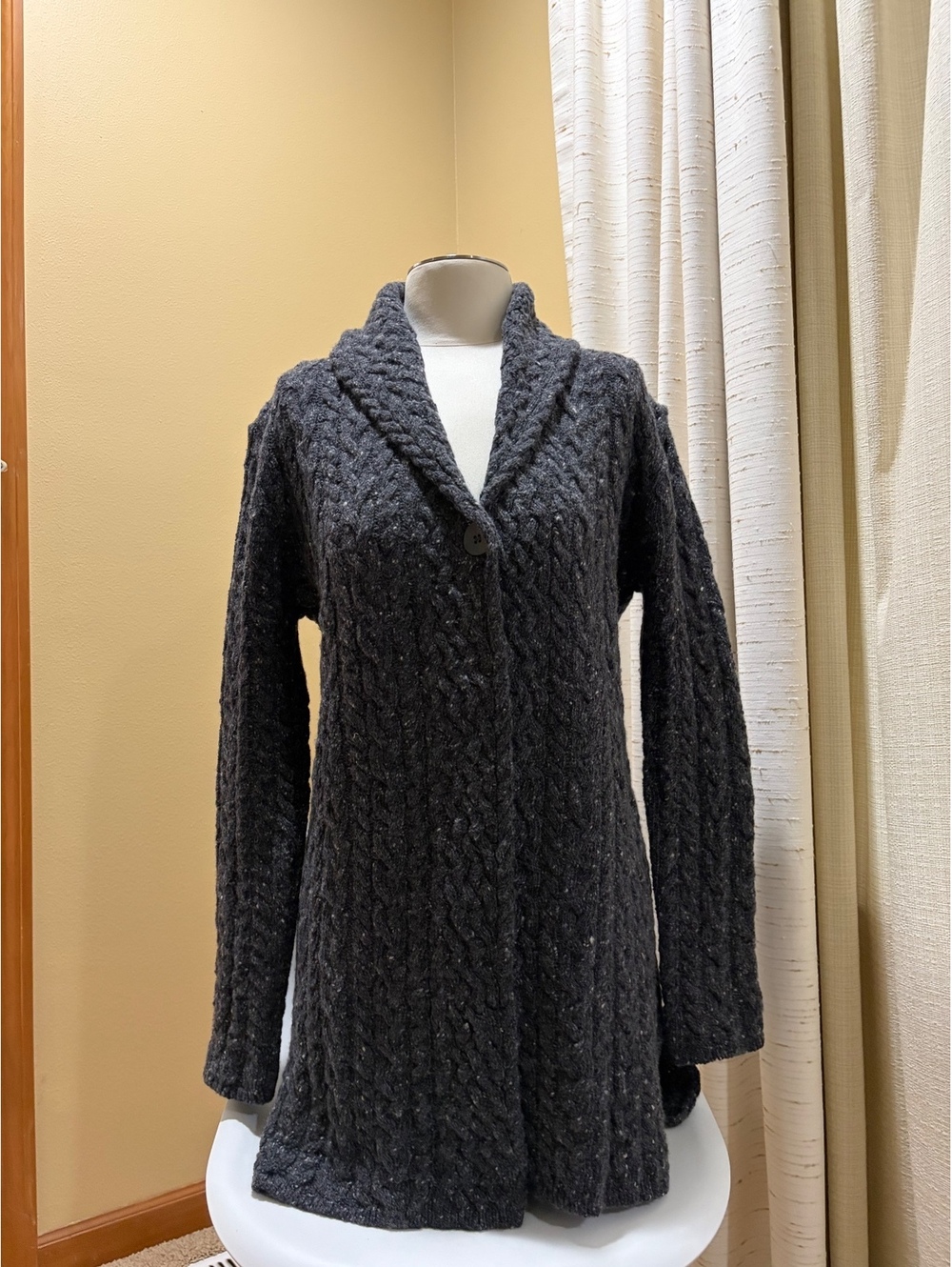 Women's ISLANDER long charcoal cable-knit cardigan shawl collar M MEDIUM button